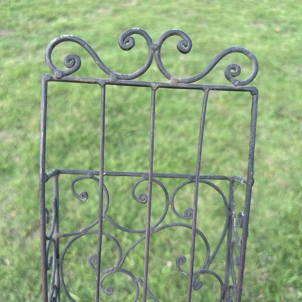 Vintage Iron Wall Rack 3 Bins 4 Hooks Home Office Storage Display Shelf 26